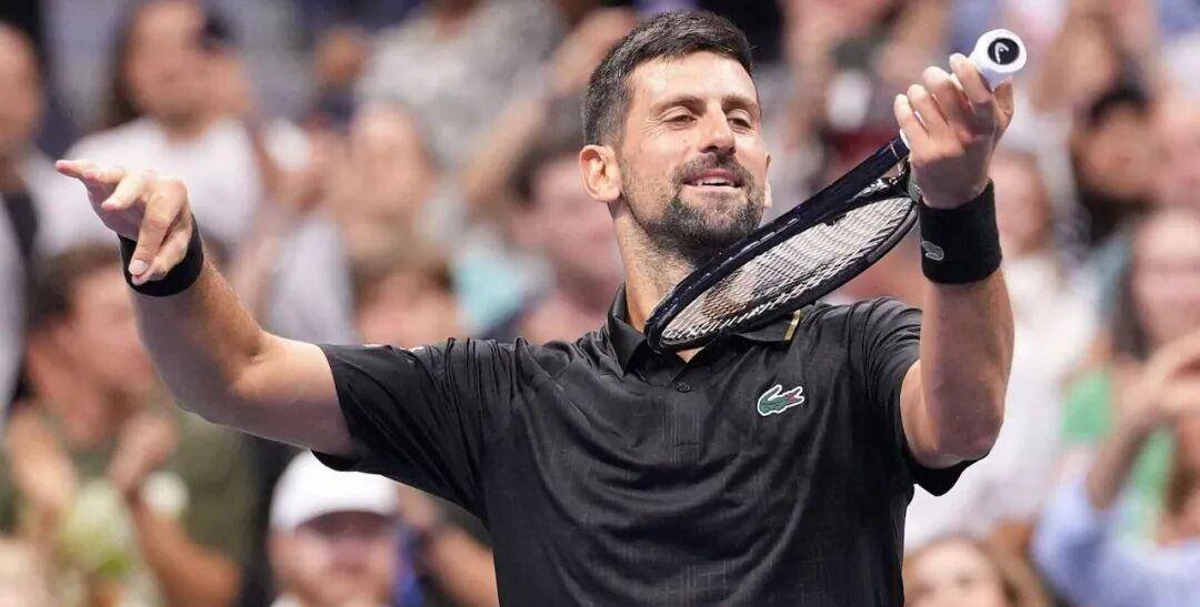 爱游戏中国-费德勒重返赛场，出色防守首场状态出色，切尔西观众沸腾！热度持续攀升(怎么查缅甸劝返人员名单)