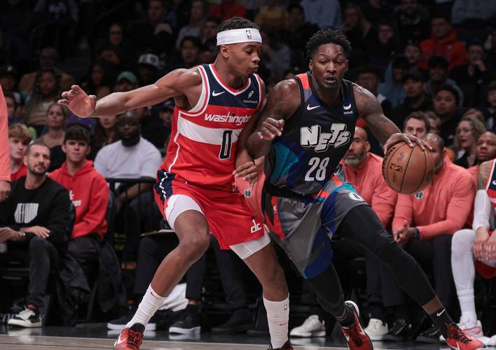 爱游戏-包含赛前NBA季后赛焦点战，布鲁克林篮网防线松动，球迷炸锅，年轻球员得到机会的词条